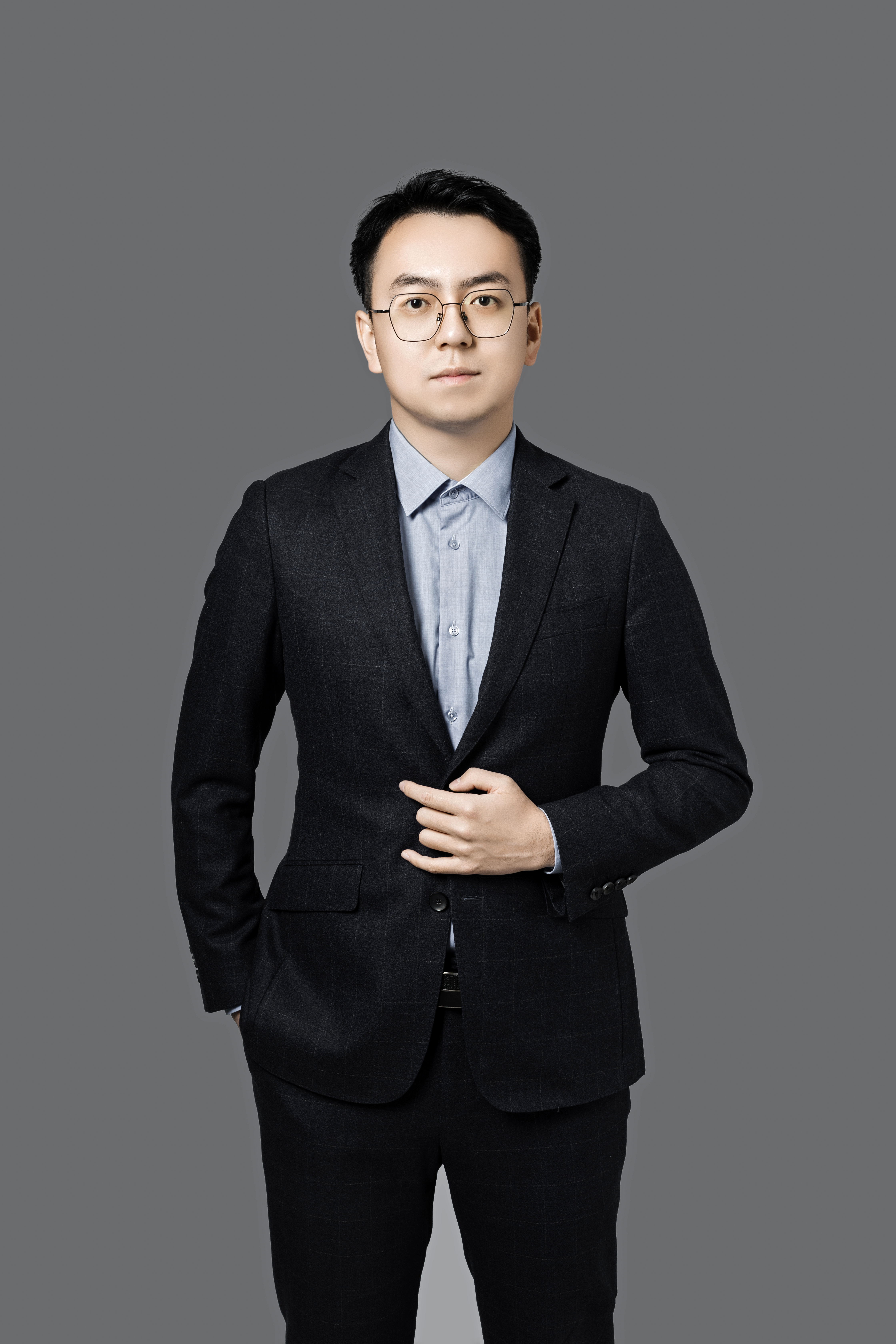赵志伟.JPG